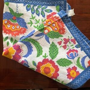 Fingercraft Colorful Floral Print table napkins (4)